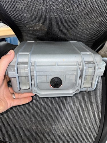 Genuine pelican 1200 - genuine, grey