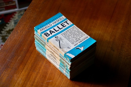 10x pelican books mid century - 10x,