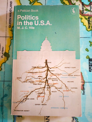 Penguin books pelican book - -,