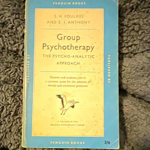 Penguin pelican psychology - pelican,