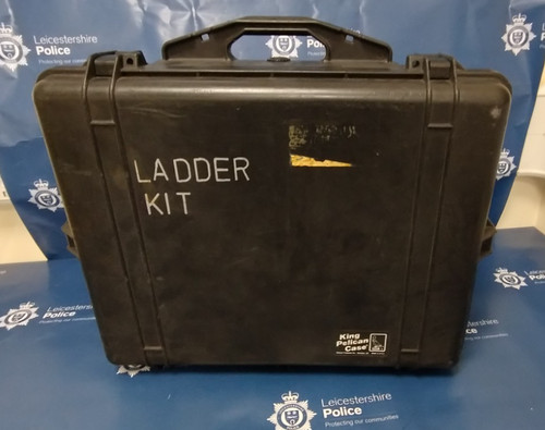 King pelican case 22x17x6 - king,