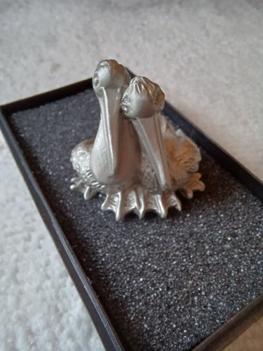 Royal selangor pewter pelican - selangor,
