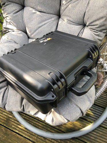 Pelican storm case im2200 - case,