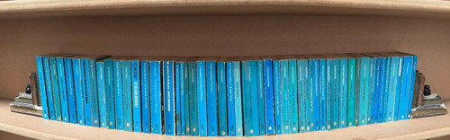 Vintage blue pelican - pelican, books