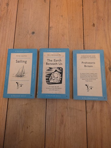 Pelican vintage book - vintage, bundle